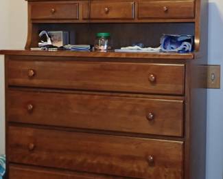 TALL DRESSER