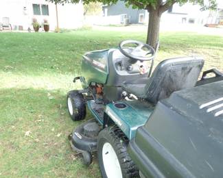 RIDING LAWN MOWER  - CRAFTSMAN  GT - KOHLER PRO 22 V-TWIN - 46" CUT  - WITH BAGGER - RUNS GOOD