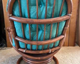 Retro Bamboo Rattan Papasan Style Swivel Chair