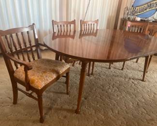 Vintage Solid Pecan Wood Dining Table & Chairs - Retro Fabric