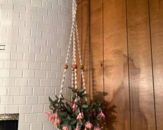 Vintage Green Drip Glaze Jenkins Planter & Macrame Pot Hanger