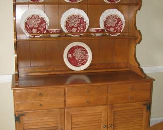 Ethan Allen Hutch