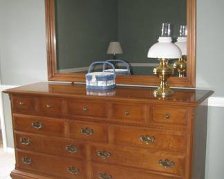 Ethan Allen dresser with mirror
