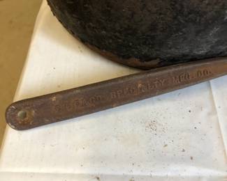Cast Iron pot & laddle