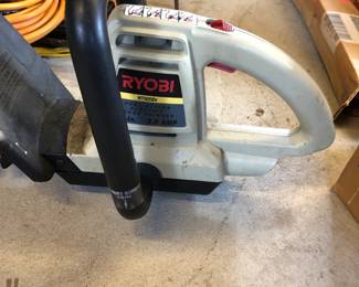 Ryobi electric hedge trimer