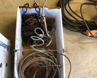 dog tie outs, collars & chains