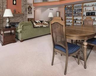 Lane Dining Table & 4 Chairs