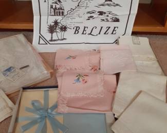 Mid Century Table Linens - Spotless