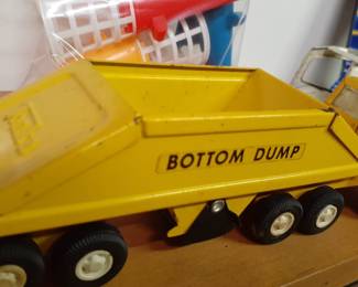 1970s Tonka Bottom Dump Truck