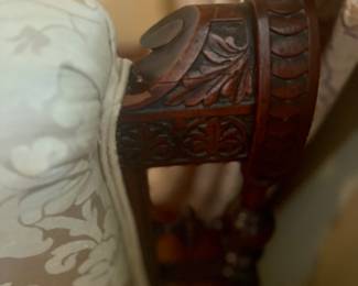 Item 15 : Ornate mahogany woodwork