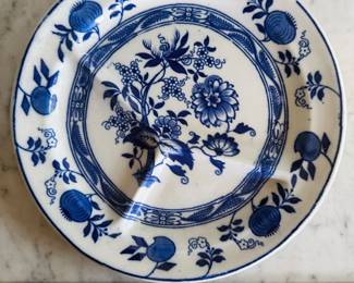 Item 45:
2 available
Set $18