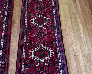 Item 89: $398 295x72cm
(Middle)