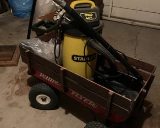 vintage RAPID FLYER carrier with wood and iron frame. 
 Stanley vaccum with all parts and manual.