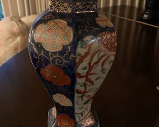 Japanese jar