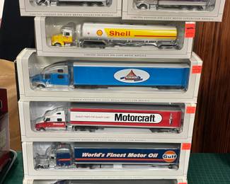 SPECCAST Diecast Trucks 