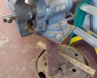 bench vise 5"