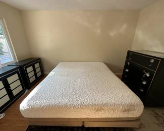 California King Sealy Memory Foam Mattress & Bedsprings