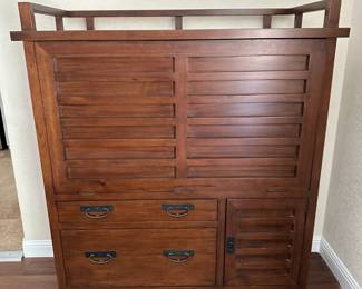 Maria Yee Shinto Office Desk / Cabinet