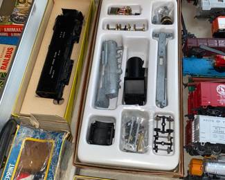 HO Scale Unbuilt Train Lead Body & Brass LOCOMOTIVE KIT 
