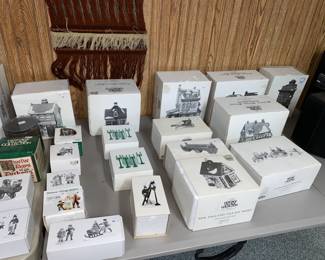 Heritage Village Collection. Dickens Village Series. Dept 56. Buildings, People and Accessories  