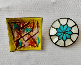 VIntage enamel brooches