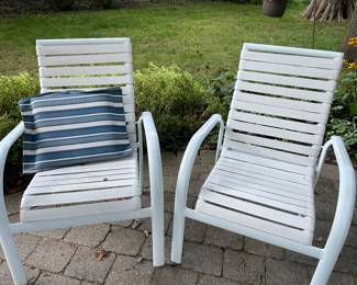 White patio chairs - set of 2