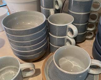 Bowls and cups/saucers - stoneware