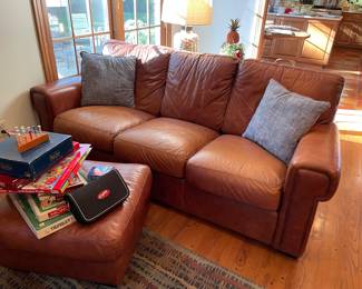 3 cushion leather sofa - great condition - additional matching pieces available