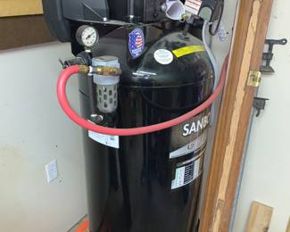 Air Compressor 