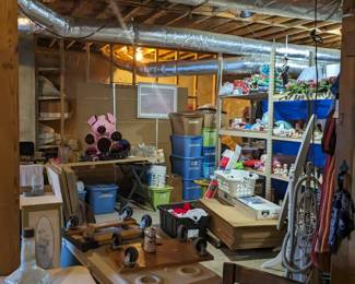 Pet Supplies (Fish Tank, Hamster, Rabbit, Fish, Hermit Crab)