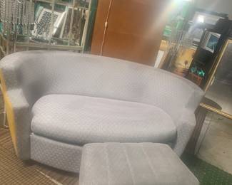 Sleeper sofa (twin mattress)