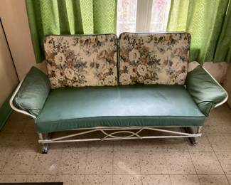 Vintage Glider in great condition 