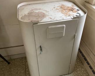 Roaster Base by Westinghouse. 