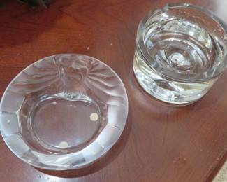 Lalique lion - little chip