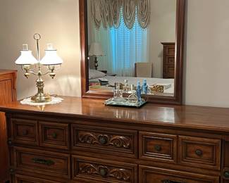 Vintage Thomasville Dresser/Mirror