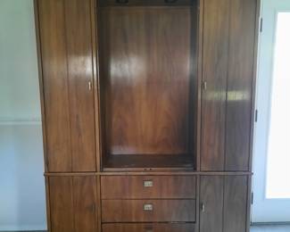 Lovely china cabinet. $280 Open shelves for curios, your collectibles, or even China. Cabinet with doors for linens, clothes, extra storage? Whatever you like. 
Drexel Heritage Consensus Wood China Cabinet
&nbsp; &nbsp; &nbsp; 15" deep x 79" (6'7") tall x 60" (5') wide
