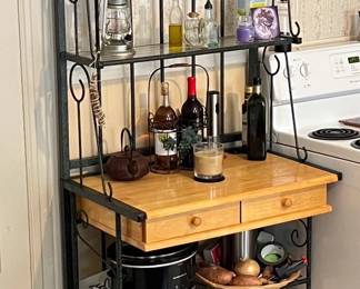 Kitchen Baker's Rack Furniture in Southbridge, MA