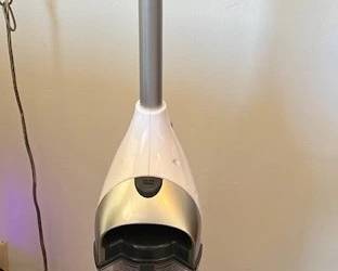 MPS036- Shark Vacuum Cleaner 