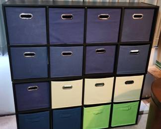 MPS043 - 8 Cube Storage Bins (2)