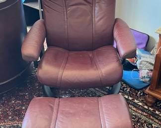 MPS080 Leather Recliner Chair & Ottoman