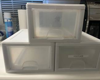 MPS092- Sterilite Storage Containers