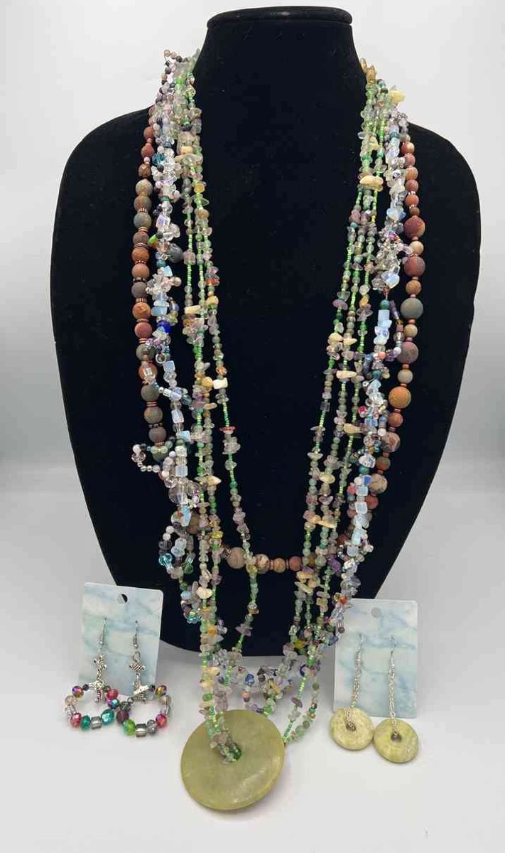 MPS101-Beautiful Beaded Necklaces And Earrings