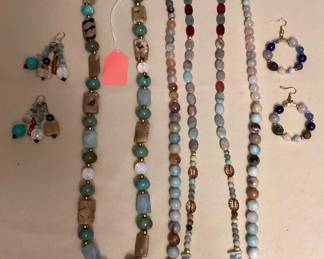 MPS206 Two Natural Stone Bead Necklaces & Two Pairs Of Earrings New 