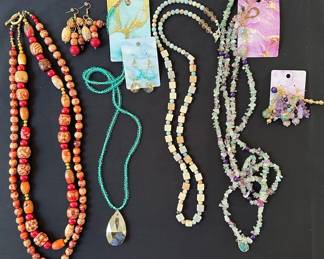 MPS317- Assorted Handcrafted Jewelry 