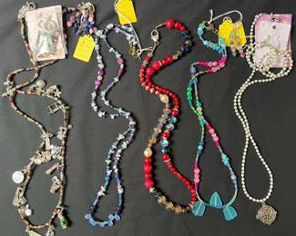 MPS325- Assorted Handcrafted Jewelry 