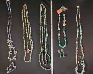 MPS409 - Assorted Handmade Jewelry