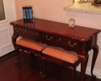 Entry/sofa table with drawers and stools.