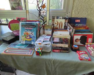 Games, Bridge and playing cards, books.