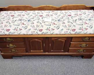 Lane Cedar Chest