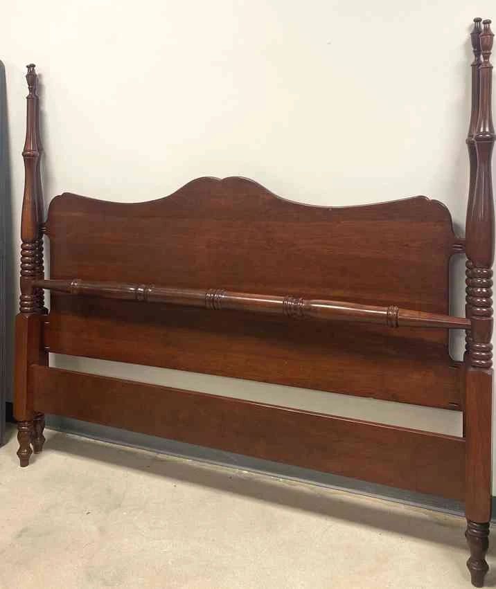 Traditional Mahogany Carved Four Poster King Bed Frame With Box Spring And Mattress 